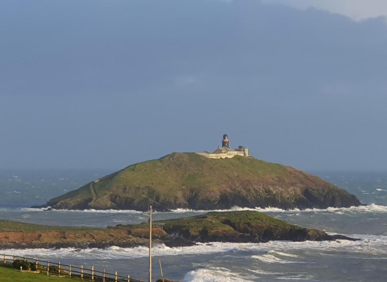 Ballycotton Holiday Apartment No 6 By Trident Holiday Homes エクステリア 写真